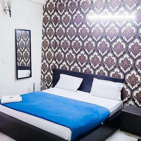 Deluxe Room In Cr Park New Delhi Exterior photo