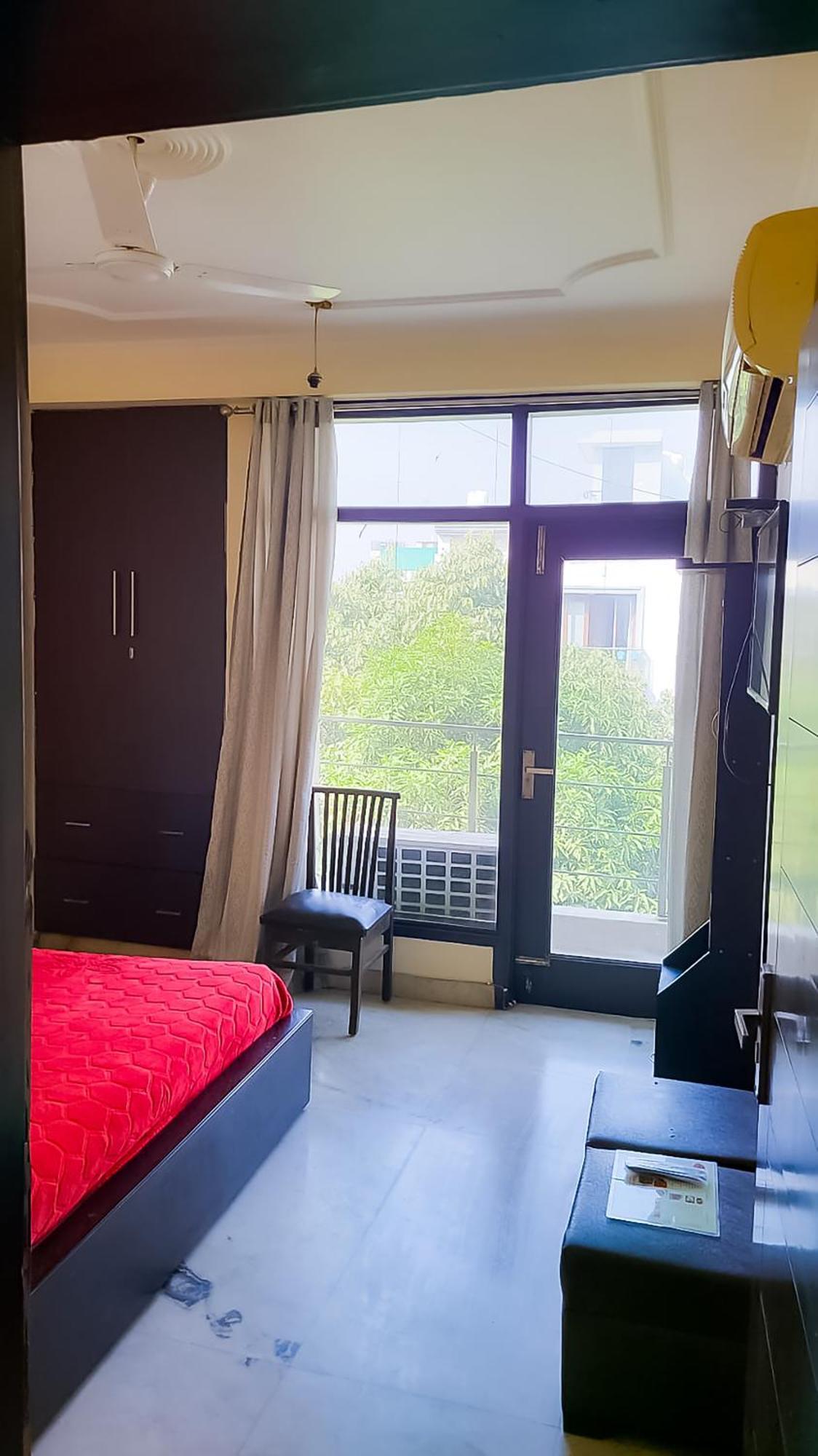 Deluxe Room In Cr Park New Delhi Exterior photo